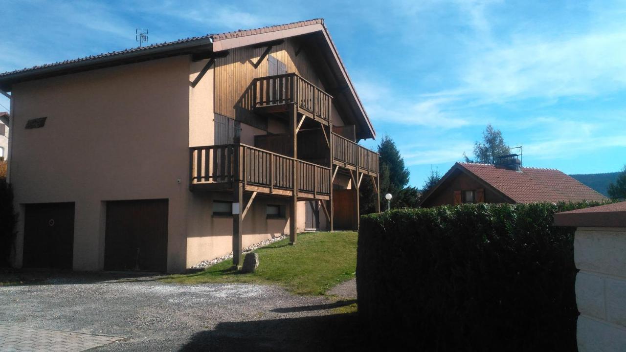 Esprit Myrtille Balcon Vue Lac Gerardmer Exterior photo